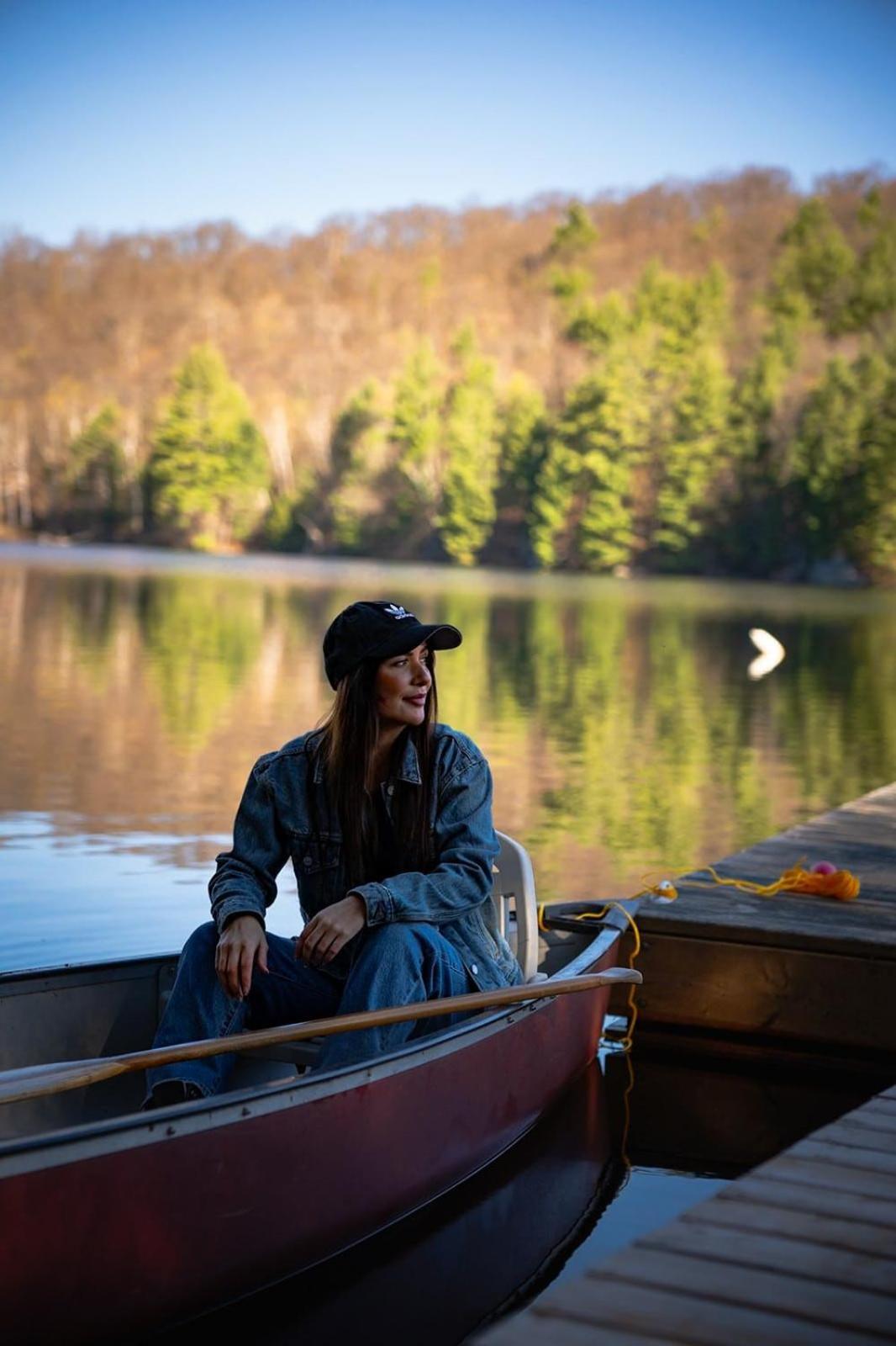 Lakefront Retreat & Panoramic Views With Hot Tub And Sauna Βίλα Algonquin Highlands Εξωτερικό φωτογραφία